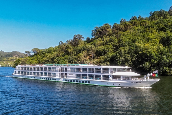 Porto and the Douro Valley (port-to-port cruise)